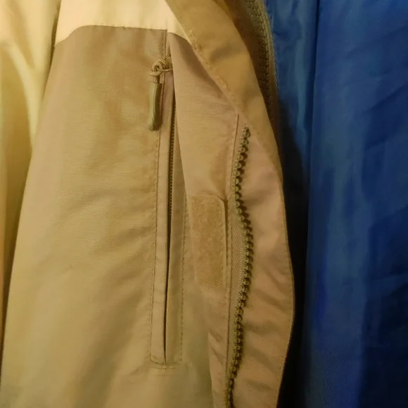 Jacket - Picture 5 of 6